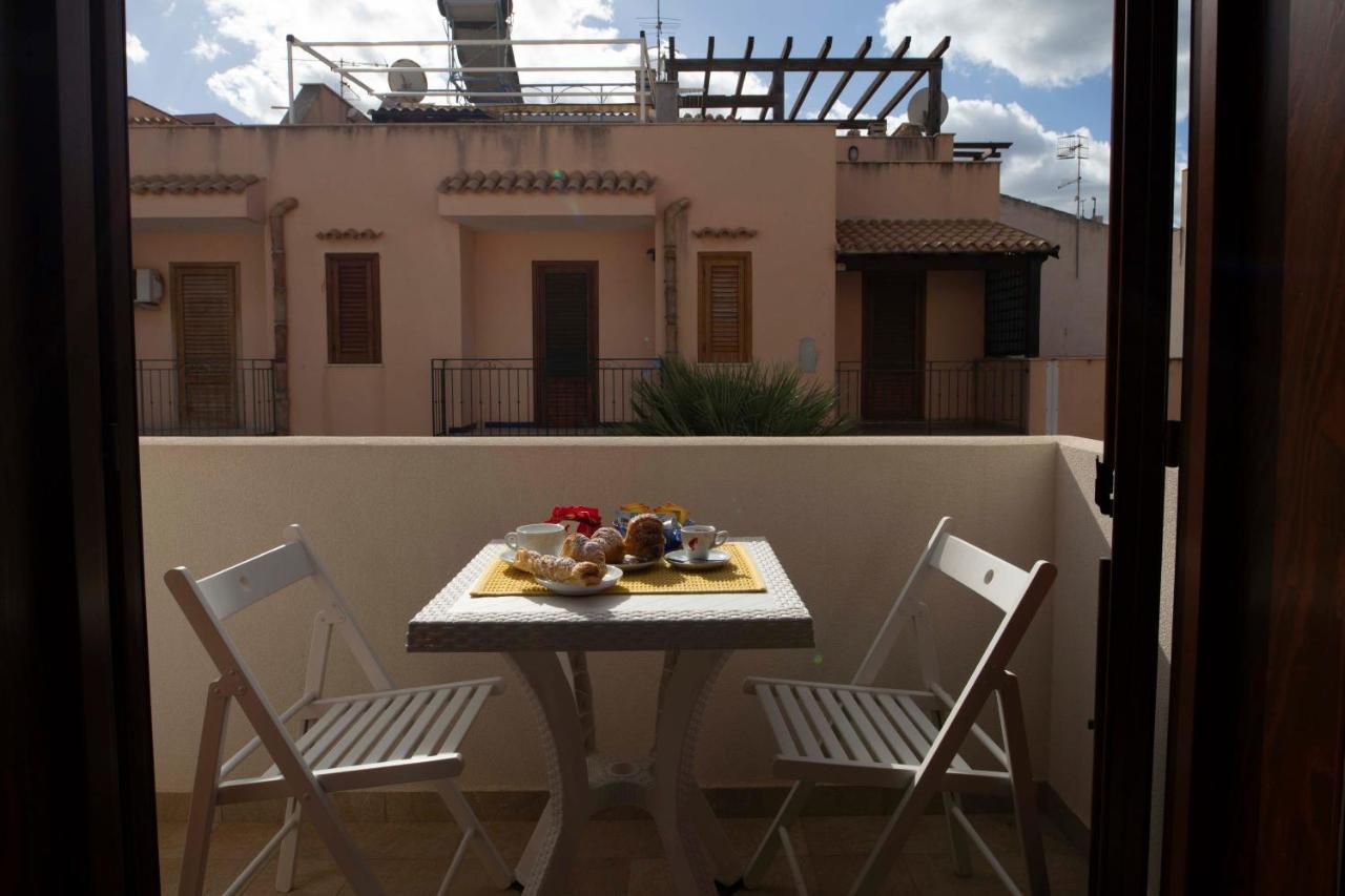 Elisir Suite Rooms By Marino Tourist سان فيتو لو كابو المظهر الخارجي الصورة